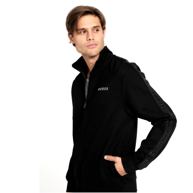 Mateo Jacke<br>4.8.-23.8.