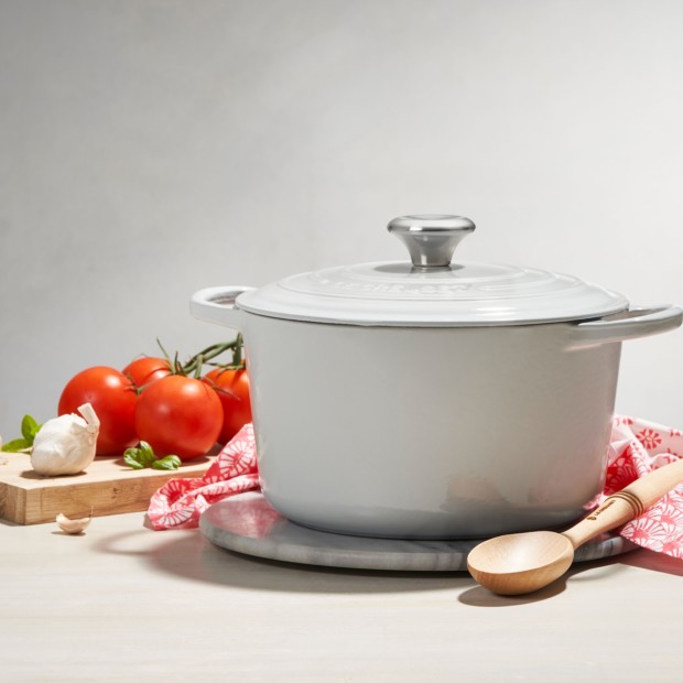 Le Creuset neue Farbe VAPEUR