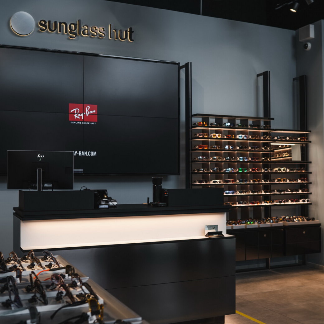 Wir begrüßen Sunglass Hut Designer Outlets WolfsburgDesigner Outlets